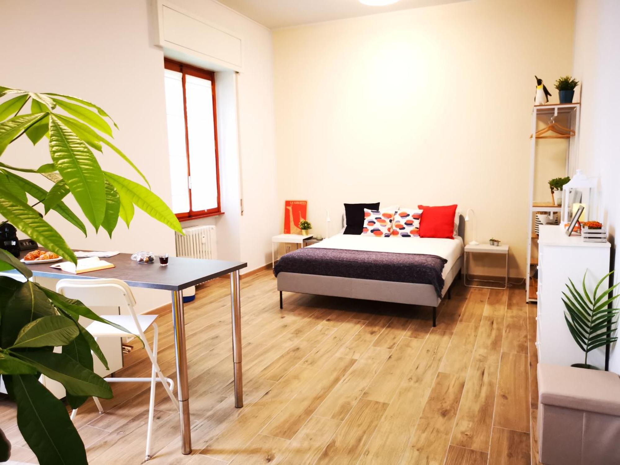 Spacious Apartment 50 Meters From The Metro Milano Rum bild